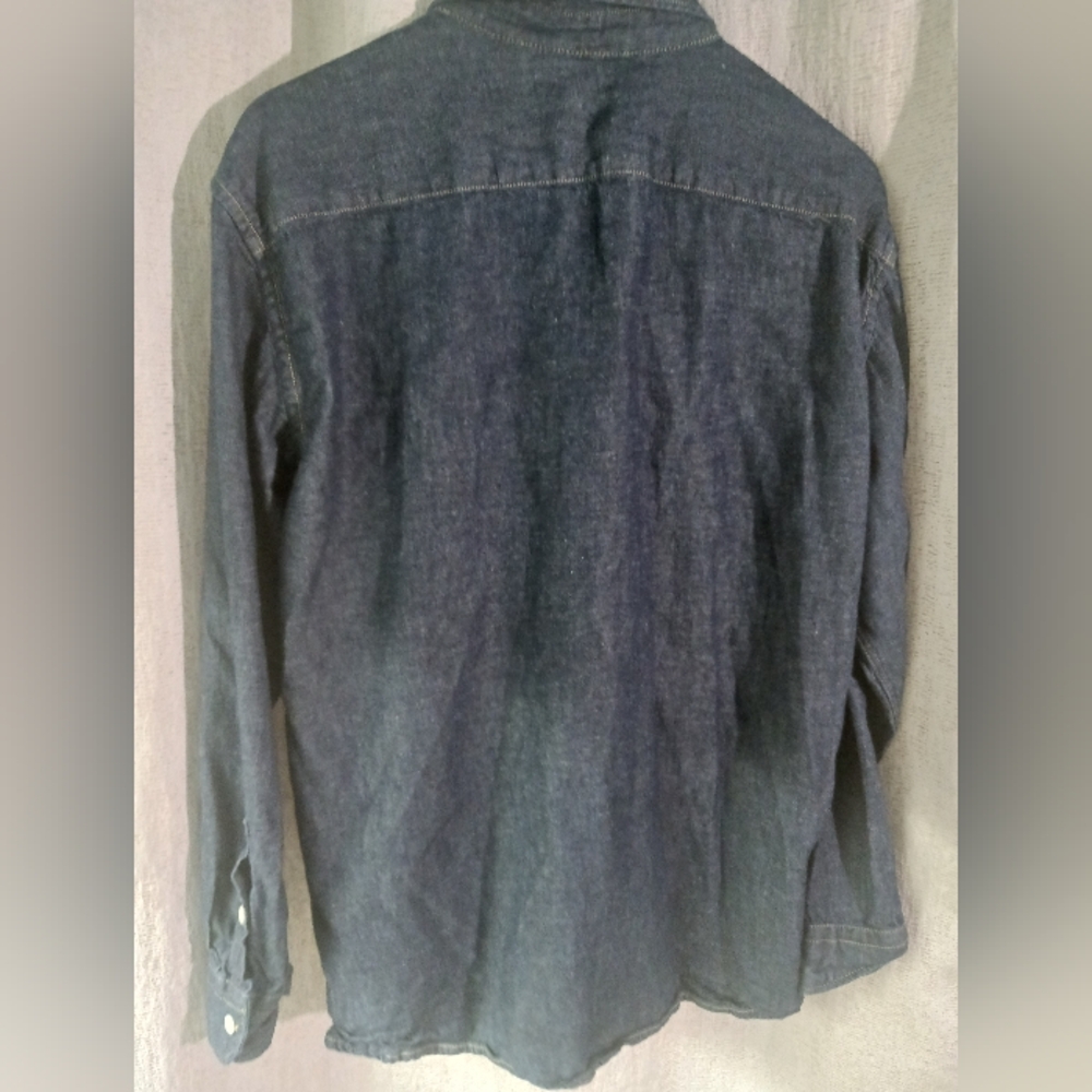 LEVI'S Dark wash denim shirt long sleeve womens large Relaxed fit - Picture 4 of 8